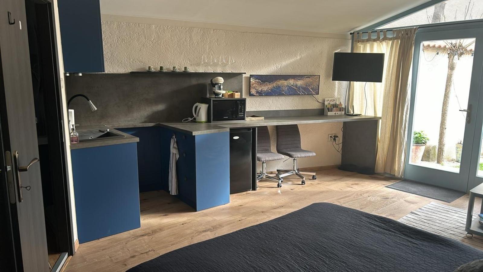 Monpe Apartmanik S Atmosferou Комарно Экстерьер фото